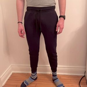 Joggers/ joggings
